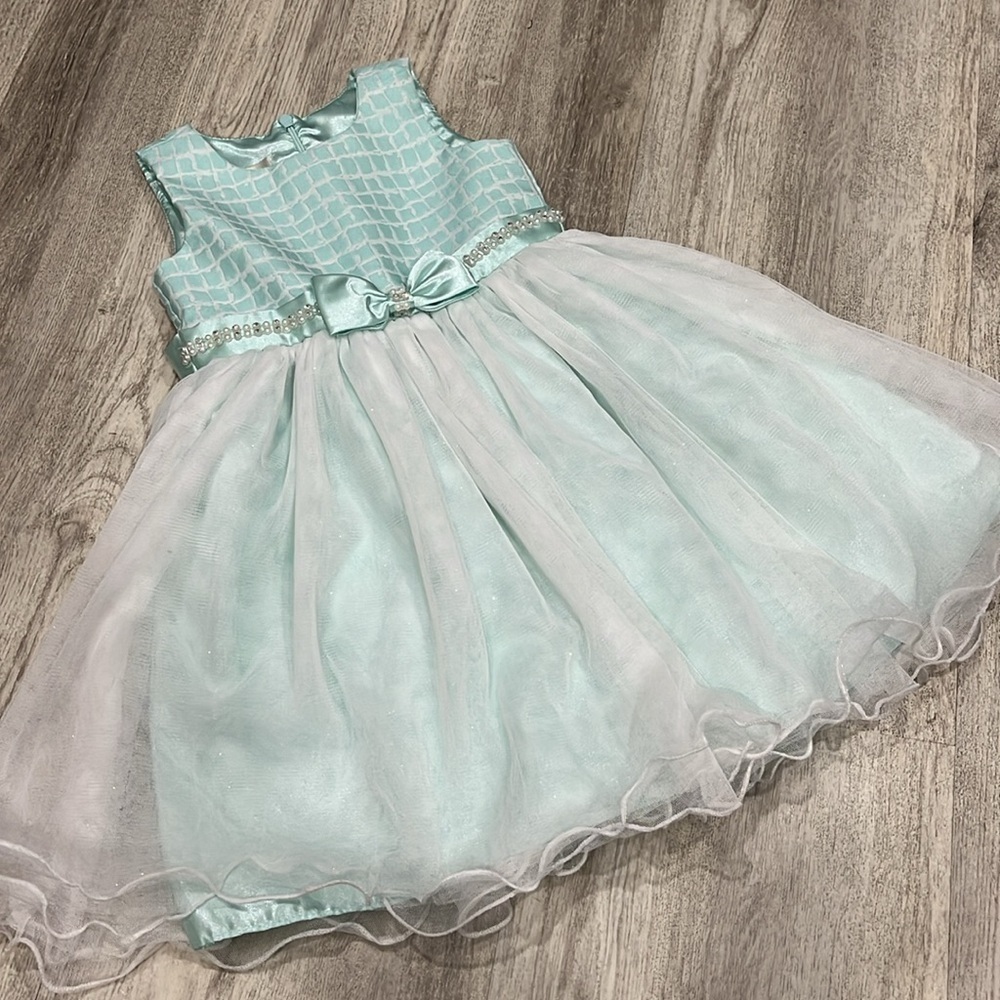 2T American Princess Sleeveless dress Easter